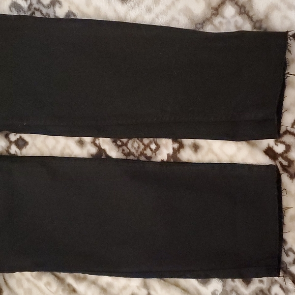 Old Navy Extra High-Rise Skinny Jeans - Picture 4 of 5